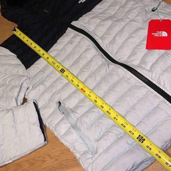 NWT The North Face Stretch Down Hoodie 700 Down Fill - Picture 2 of 12